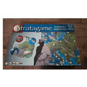 Stratagame The Chess Like Game of Strategy and Conquest Board Game Ages 10+